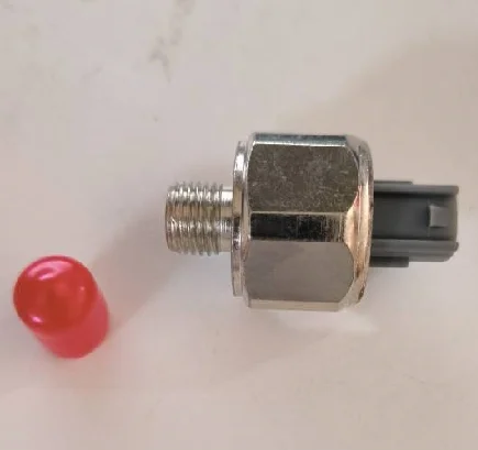 

Оригинал 89615-52010 8961552010 Датчик детонации детонации подходит дляgx470 Lx470 Xa Xb 4runner Celica Corolla, высокое качество