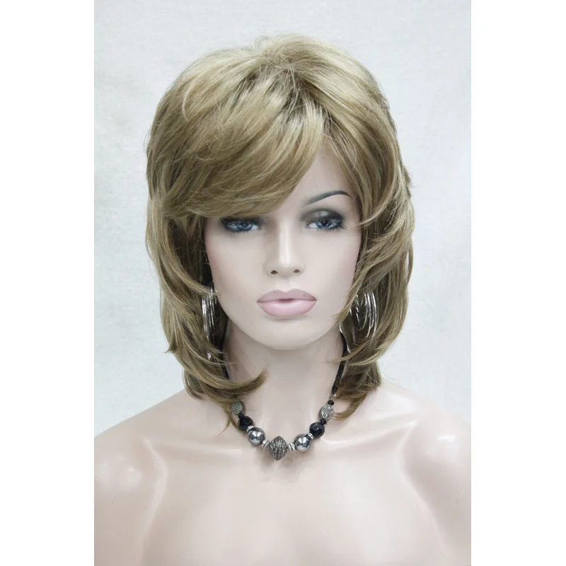 

Charming Fluffy Layer Light Strawberry Blonde Medium Length Wavy Women's Wig