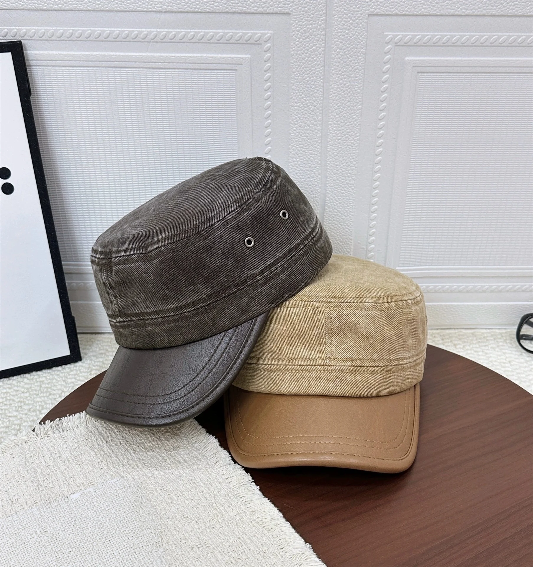 Men's and Women's Flat-Top Navy Cap—Retro Leather Brim, Military-Style, Spring/Fall, Adjustable, Solid-Color Casual Baseball Cap