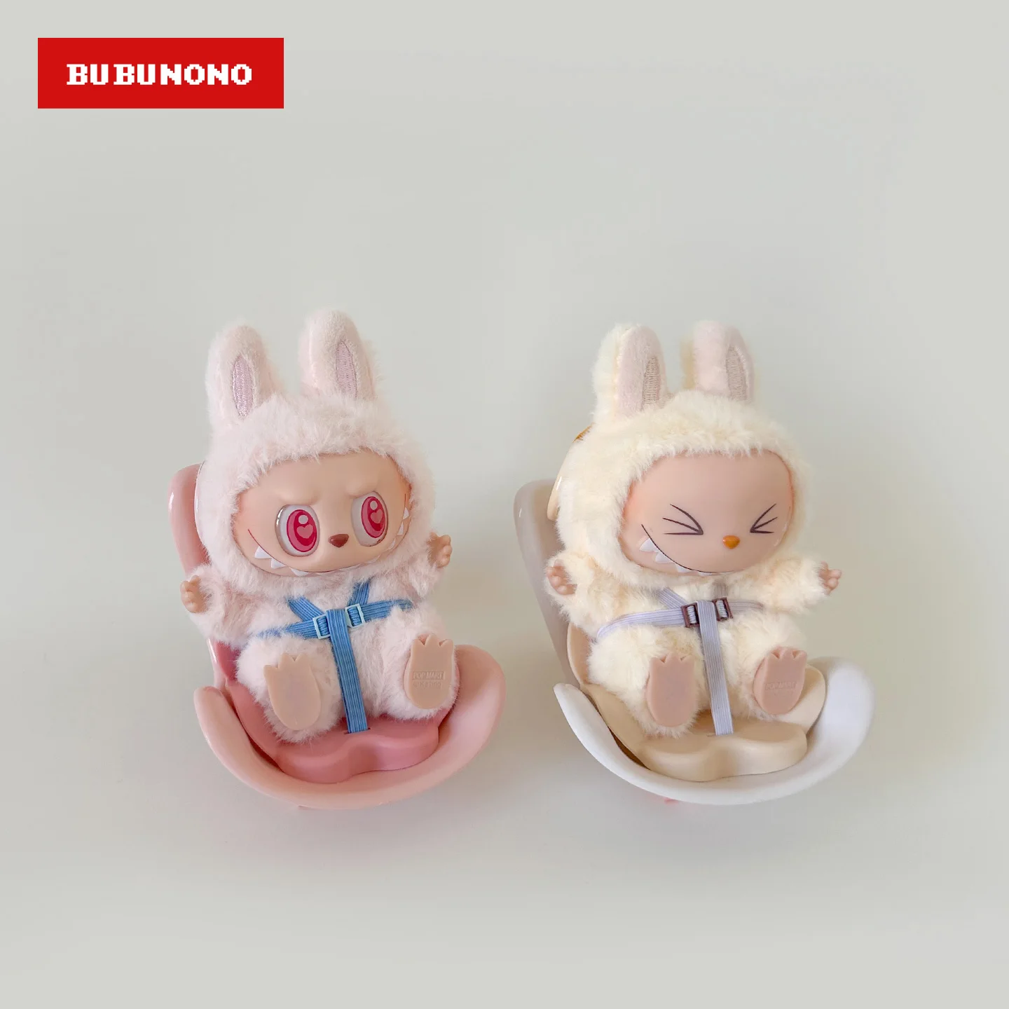 

Accessories for Labubu Car Decor Vinyl Figure Dashboard Ornament AC Vent Clip with Safety Seat Doll Stand Cute Vehicle Accessory