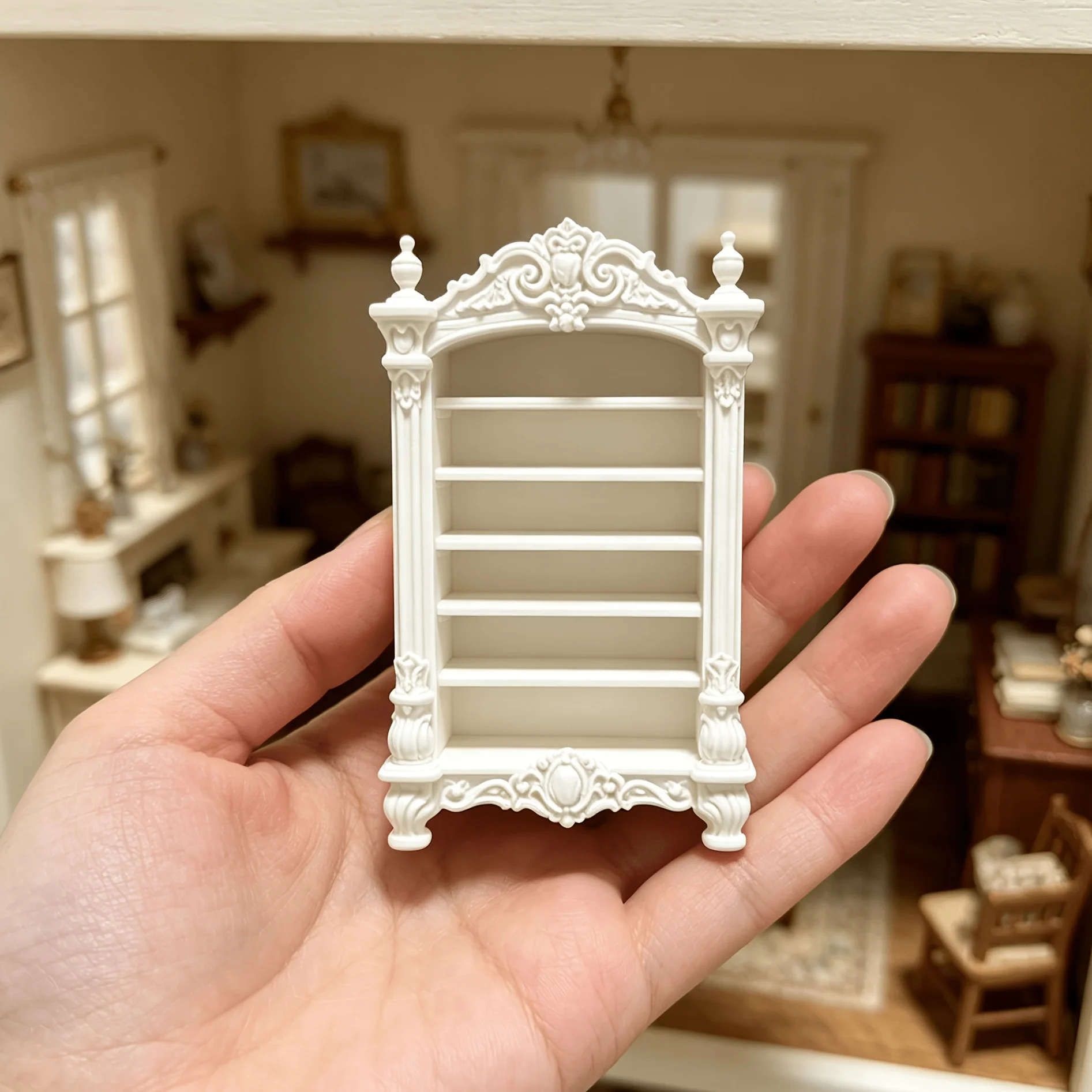 1:12 Scale Vintage Rococo Miniature Display Cabinet 3D Printed Ornate Dollhouses Shelf Mini Furnitures Ornaments for Doll Houses