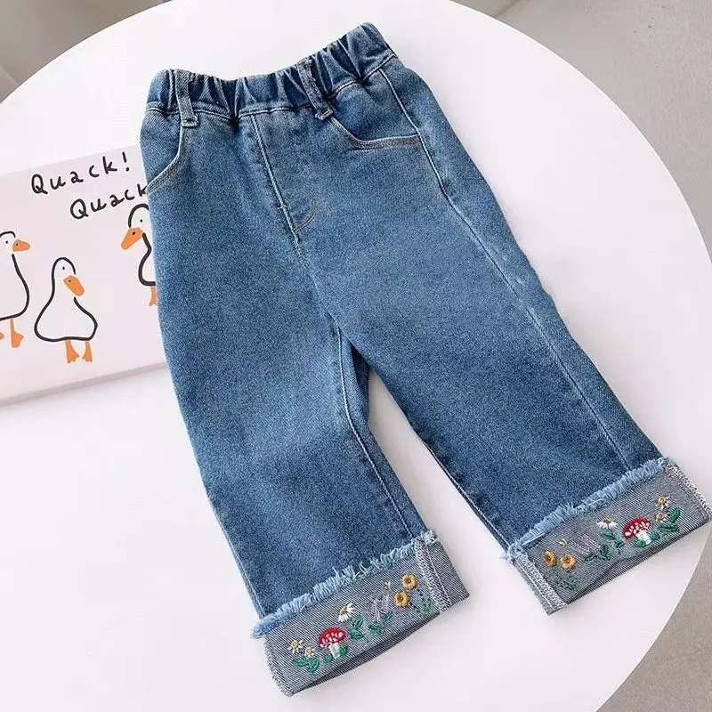 

Girls Jeans Loose Straight Leg Pants Spring And Autumn New Baby Girl Fashion Cuffed Cartoon Embroidered pants