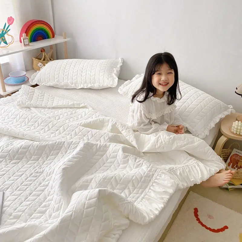 Korean Style Quilted Summer Quilt Blanket Lightweight Cooling Air-conditioning Comforter Quilt Soft Thin Quilt Machine Washable