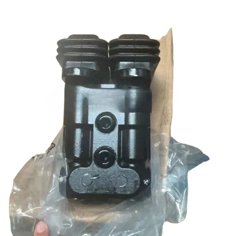Excavator Hydraulic Foot Pedal Operating Valve, EC380 EC480 EC360 EC240 Foot Pedal, Pilot Control Valve