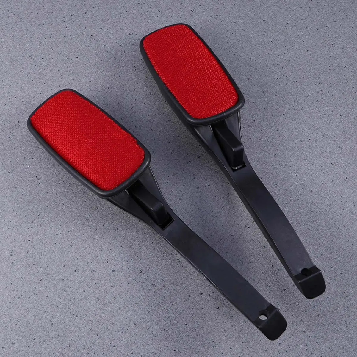 2Pcs Easy Grip Static Lint Remover for Clothes Pet Hair Dust Carpet Bedding Furniture Car Interior Reusable Left Right Hand Use