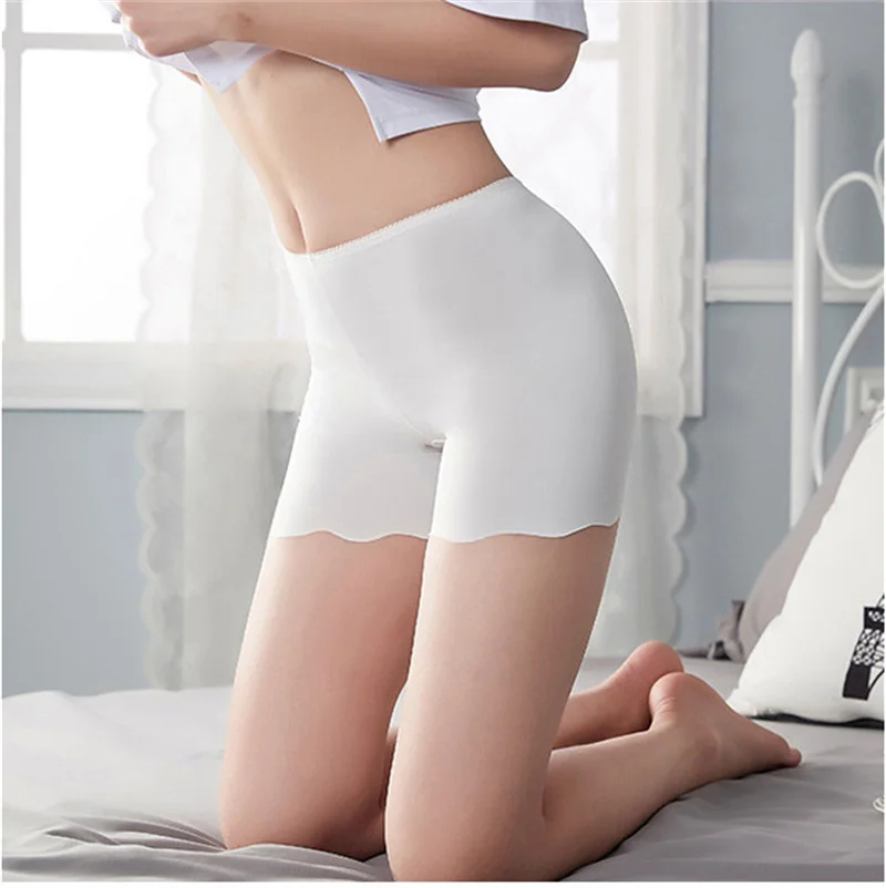 

Summer Women's Shorts Ice Silk Anti-Glare Safety Pants Wave Three-Point Leggings Comfortable Female Elastic Shorts Under Skirt