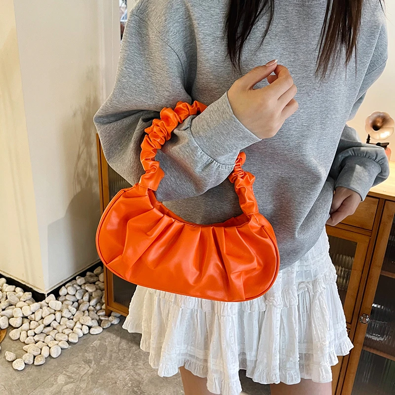 

Luxury Unique Simple Crossbody Bag for Stylish Women with Trendy Solid Color and Large Shopper Space