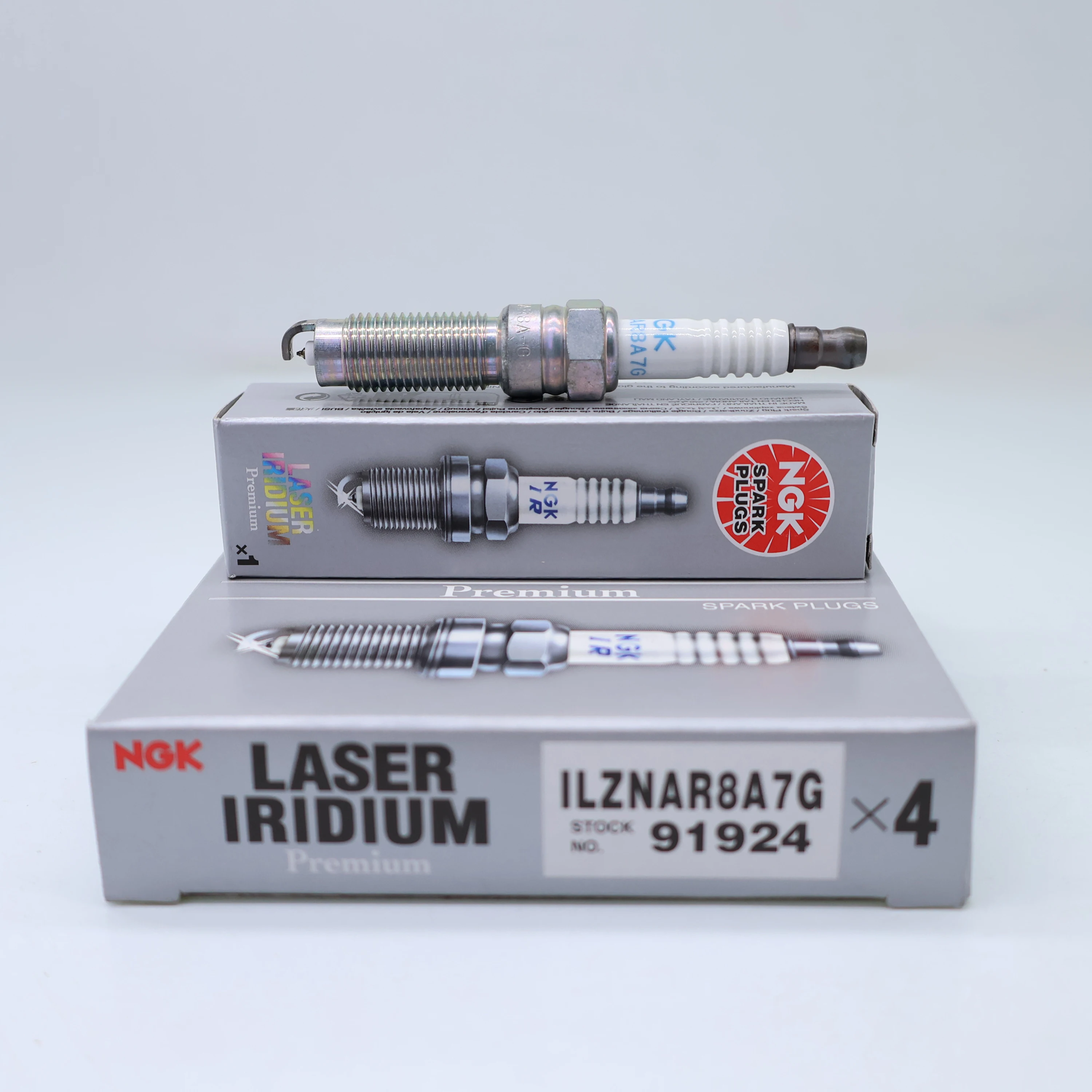 NGK Laser Iridium Spark Plug ILZNAR8A7G 91924 Original Genuine Product for FORD OEM:1802090,DS7G12405BA