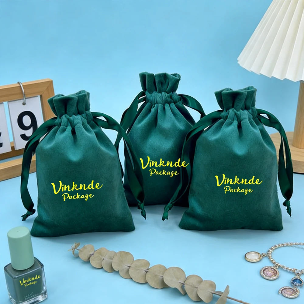 

Custom Green Velvet Jewelry Pouch Personalization Logo Drawstring Bags Wedding Gift Packaging Bag For Cosmetics Perfume Candy