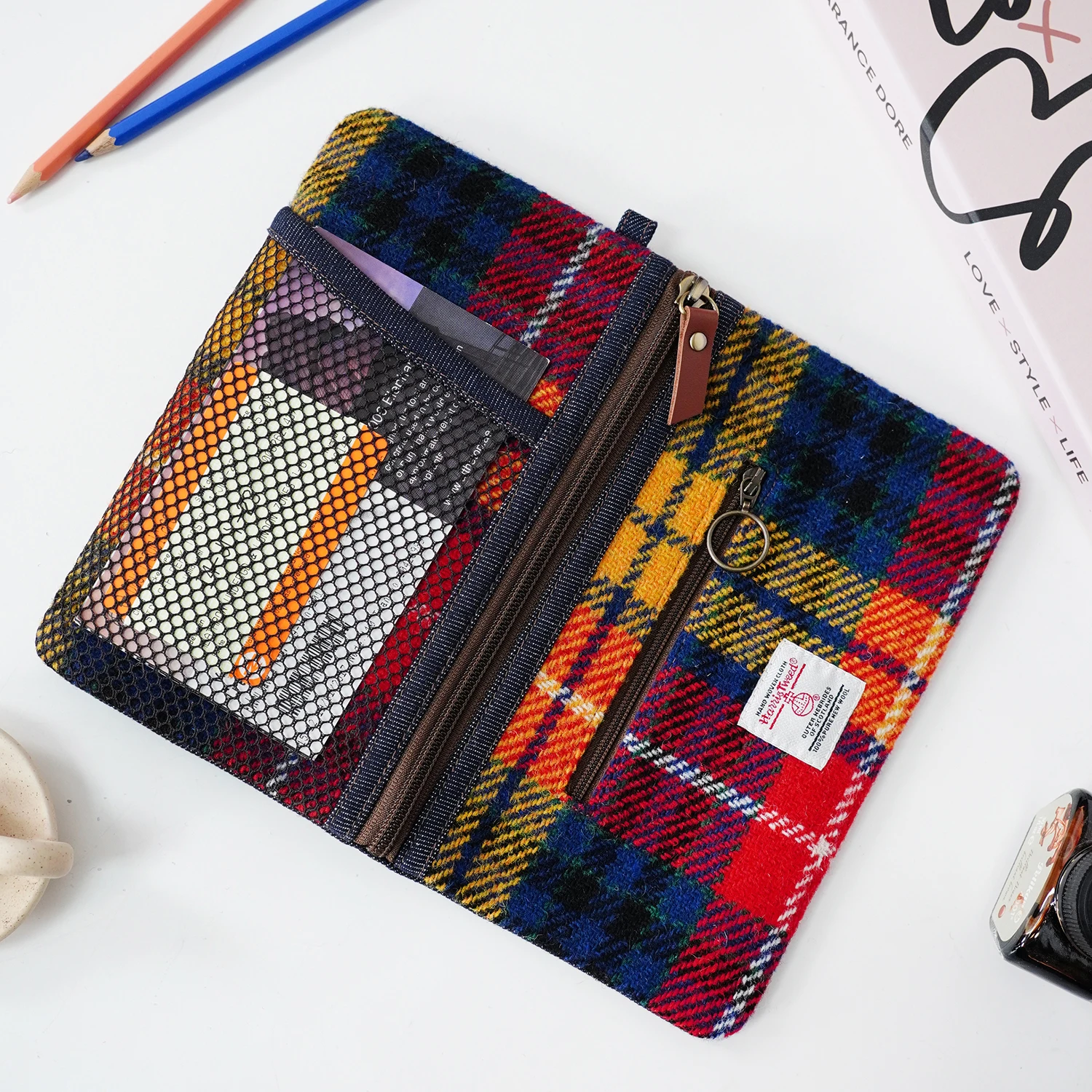 borsa-portadocumenti-in-tweed-porter-harris-porta-carte-portatile-portafoglio-per-carte-d'imbarco-e-documenti-d'identita-accessori-essenziali-da-viaggio