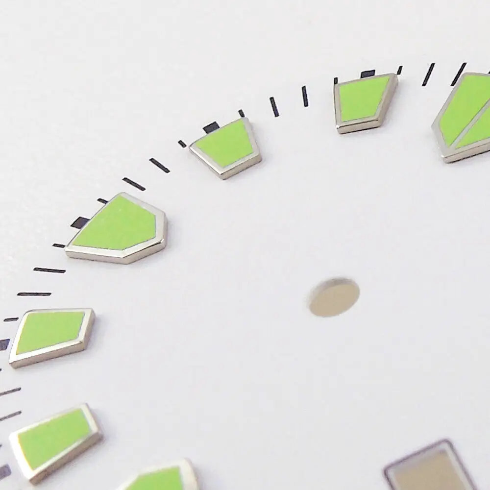 Белая стерильная модель NH35 Детали циферблата часов 28,5 мм Циферблат часов Светящееся окошко даты