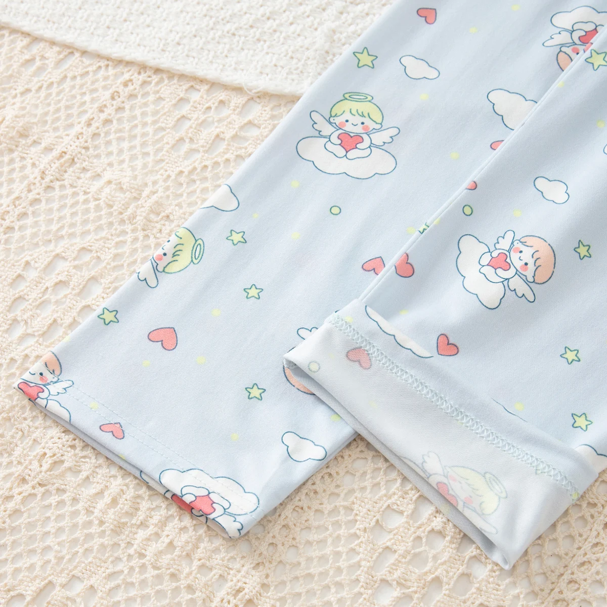 2-teiliges Herbst-Set für Kinder, bestehend aus einer langärmligen Hose mit niedlichem Cartoon-Motiv, für Jungen und Mädchen, bequem und vielseitig einsetzbar als Freizeitkleidung für zu Hause. – Detail 27