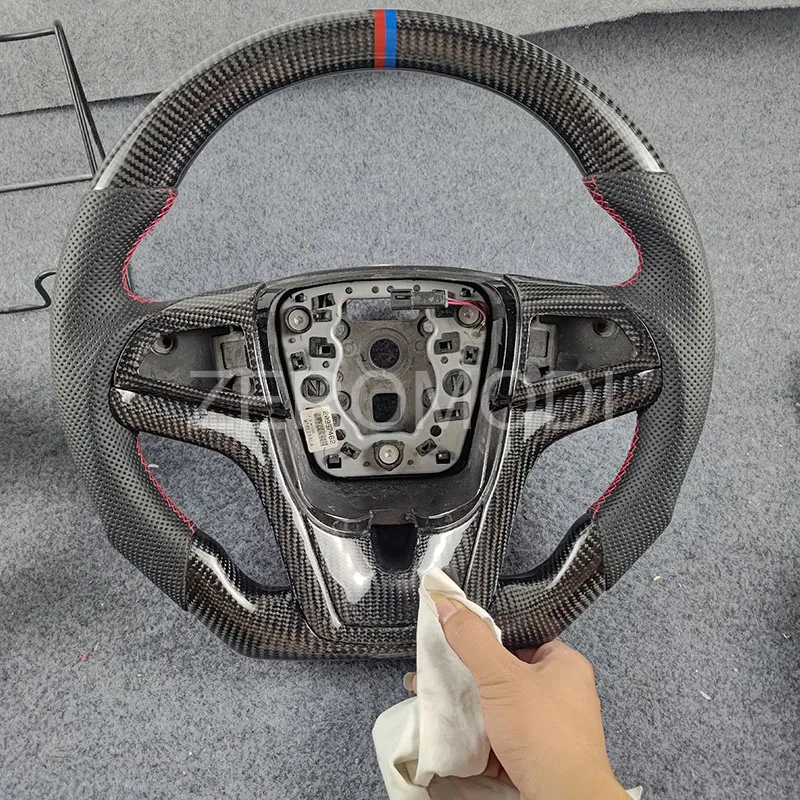 Carbon Fiber Steering Wheel Leather For Chevrolet Malibu 2011-2014 Volt 2011 2012 2013 2014 2015