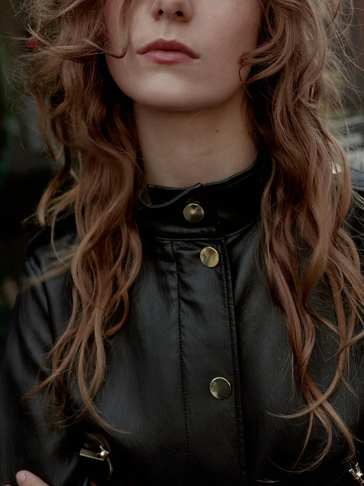 冬の新作レディースジャケットコート、レザーパンツ、ロング丈、ボタン留め、レディースファッションアウター