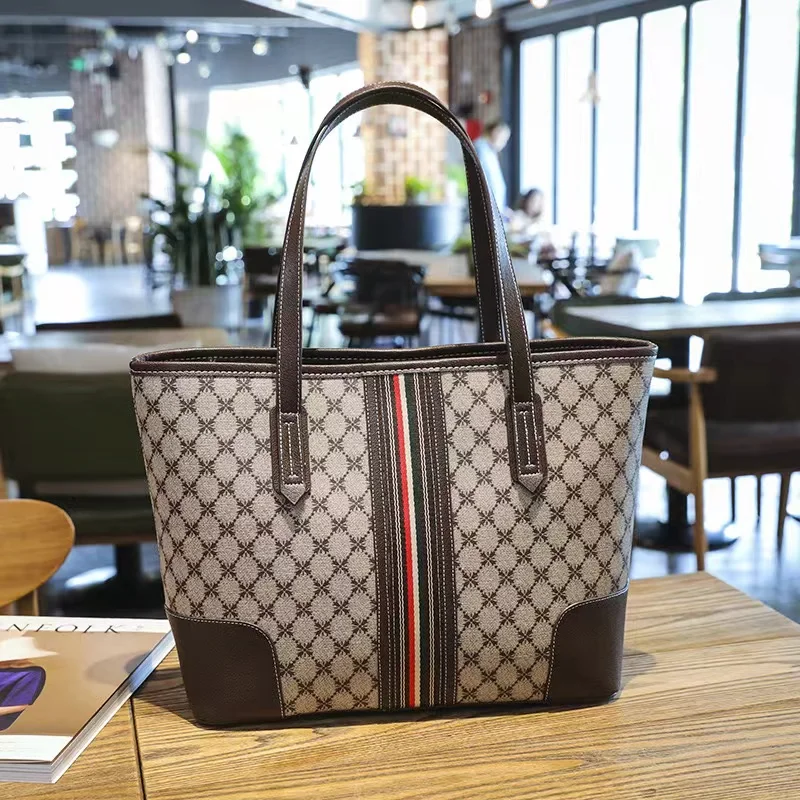 Bolsos de diseñador de marca para mujer, carteras de mano de moda para compras y viajes, bolso de hombro, 2024