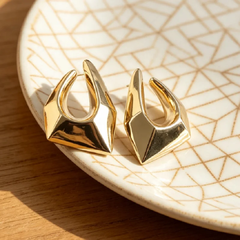 Irregular Triangular Shape with Metallic Texture Earring Women Girls Gifts Fashion Jewelry Accessories Hot Sale Party Gift 2026