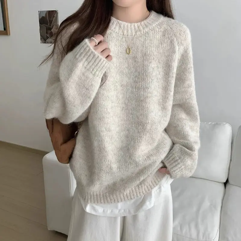 

2025 Autumn Winter Women Sweater Soft Round Neck Loose Knit Pullover Long Sleeve Casual Solid Color Thick Top