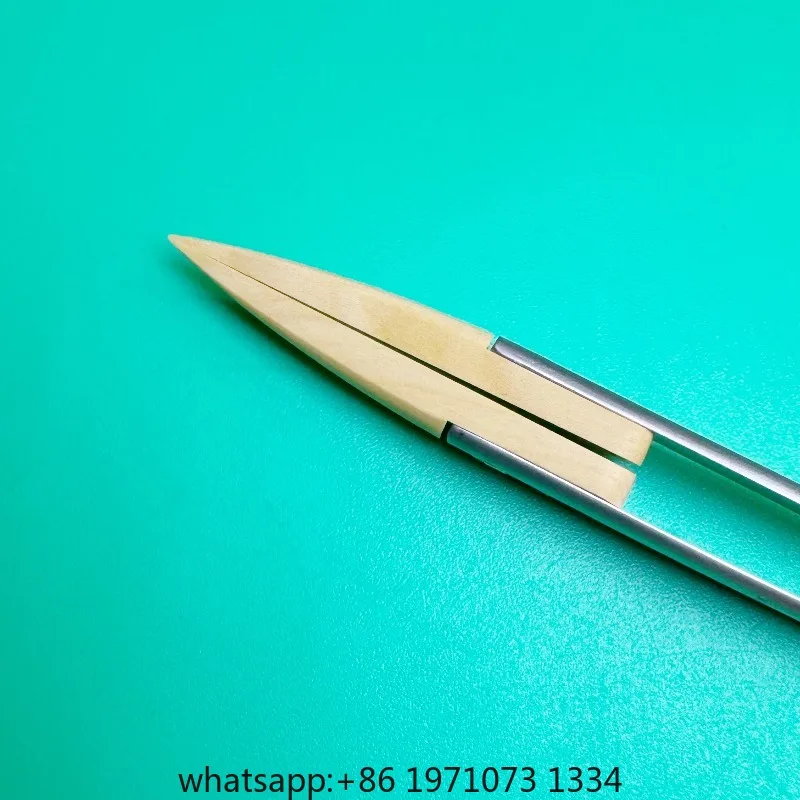 Precision anti-magnetic tweezers, pointed tweezers: The tweezers head is insulated and does not damage parts