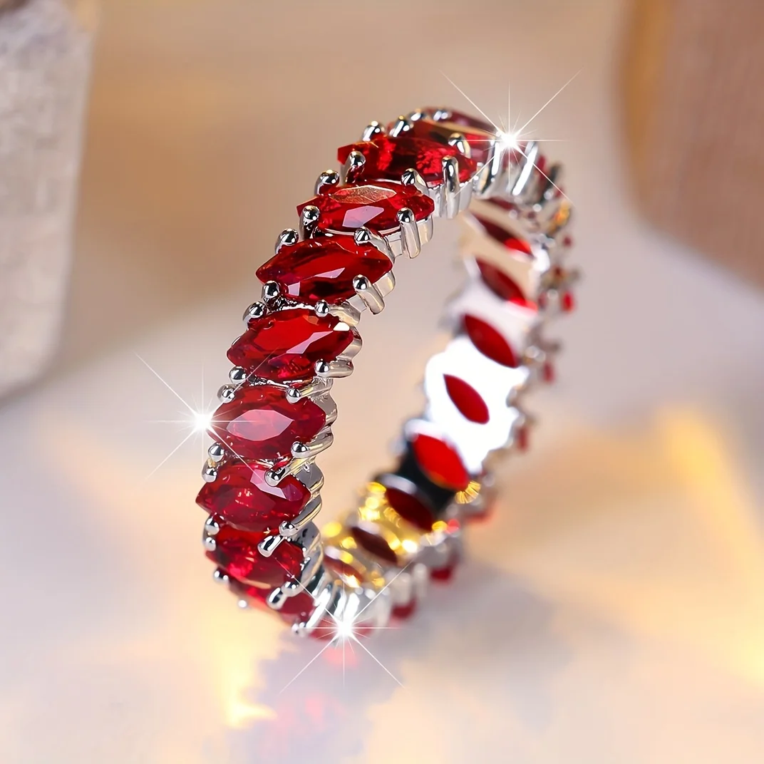 1 Anillo Elegante con una Ronda de Circonitas Brillantes en Color Escarlata, Ideal para Compromiso, Boda, Combinación con Atuendos Diarios, Accesorio de Fiesta, Elegante y Económico, un Regalo para Ella, Regalo para el Día de la Madre y el Día del Padre.