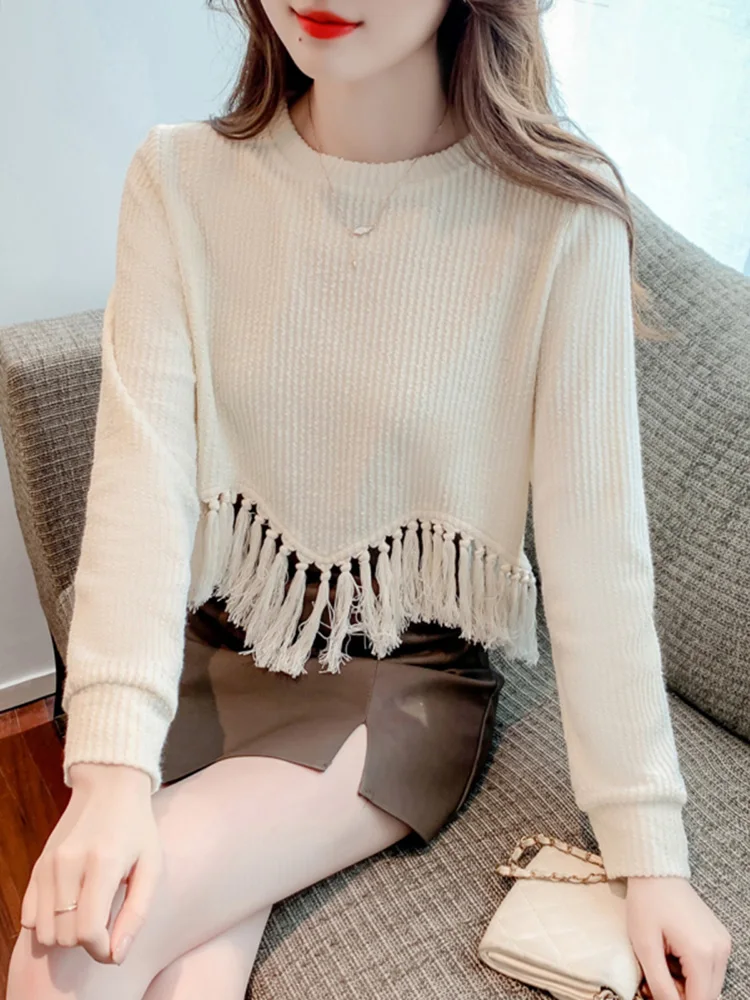 

Autumn and Winter Design Sense Tassel Knitted Sweater Women 2025 New Fashion Solid Color Round Neck Short Pullover