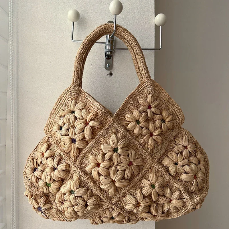 Hochwertige Handgefertigte Raffia-Schultertasche Exquisite Gewebte Stroh-Tragetasche Offene Bunte Blumen-Diamantmuster Einkaufstasche – Detail 6