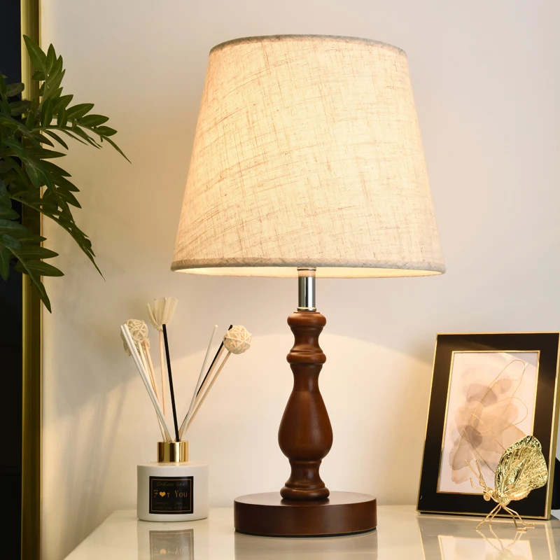 Desk lamp bedroom bedside  creative American simple solid wood study remote control dimming warm romantic bedside table