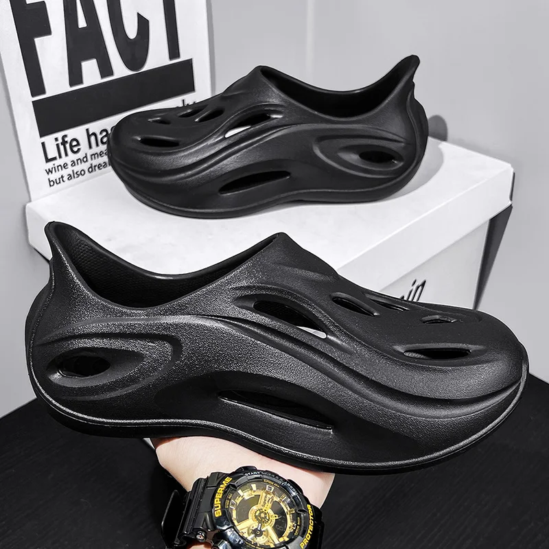 

2025 yeezy Coconut Slippers Cloud Thick-soled Sandals Summer Fashion Soft Bottom Beach Men Slippers Women's Sandals EVA Slide