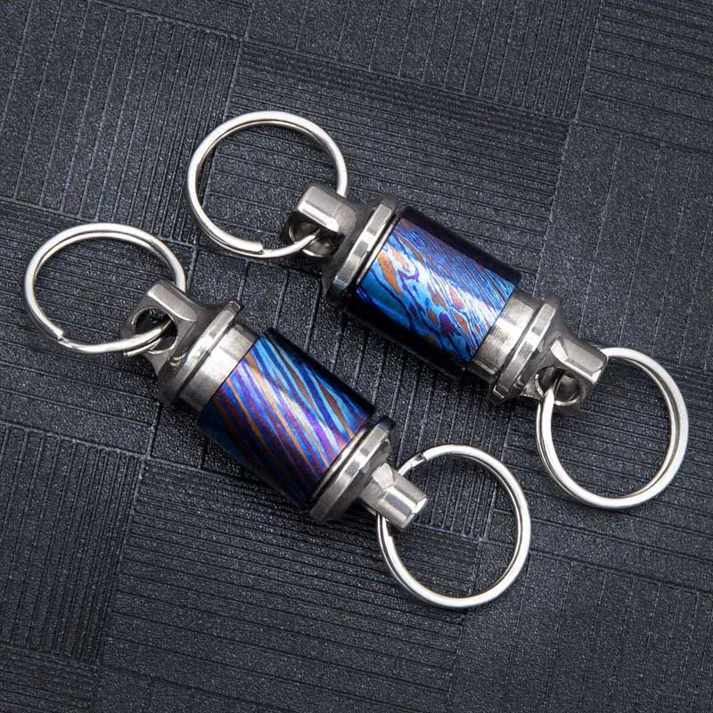 Titanium Alloy Damascus Keychain EDC Quick Release Men Luxury Key Ring 360 ° Rotatable car key ring Mini Multitool
