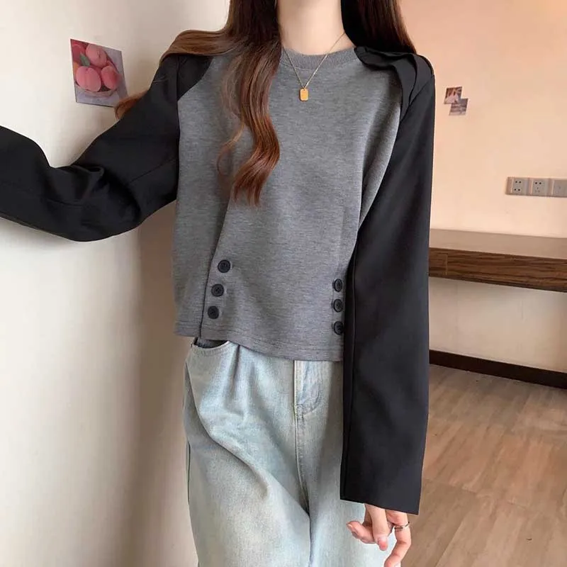 Fashion O-Neck Spliced Button Casual T-Shirt Female Clothing 2024 Spring New Loose Korean Pullovers Tops All-match Tee Shirt