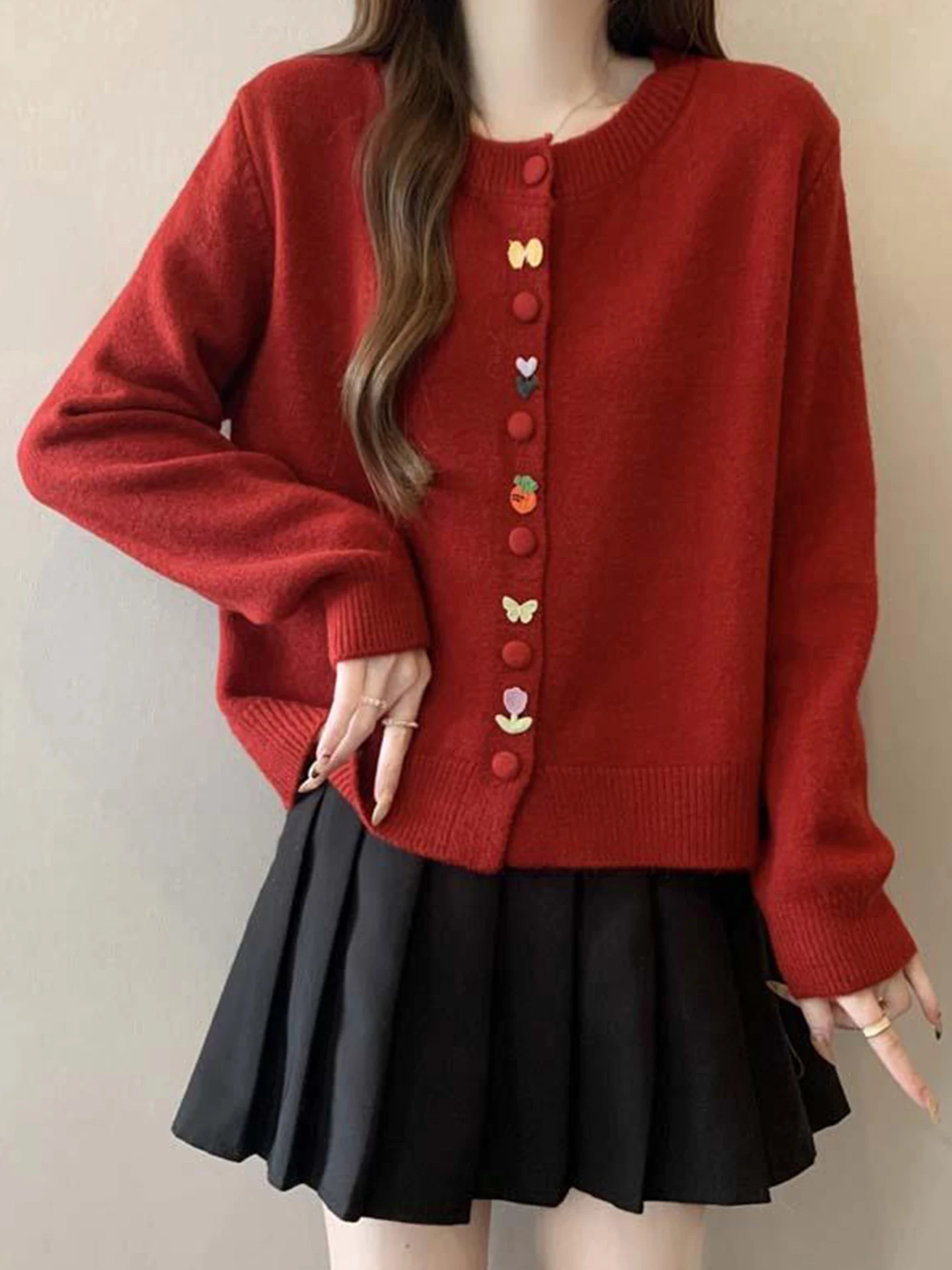 

Корейский вязаный кардиган с круглым вырезом для женщин, осенне-зимний, больших размеров, модный красный свитер-пальто с пуговицами, повседневная одежда