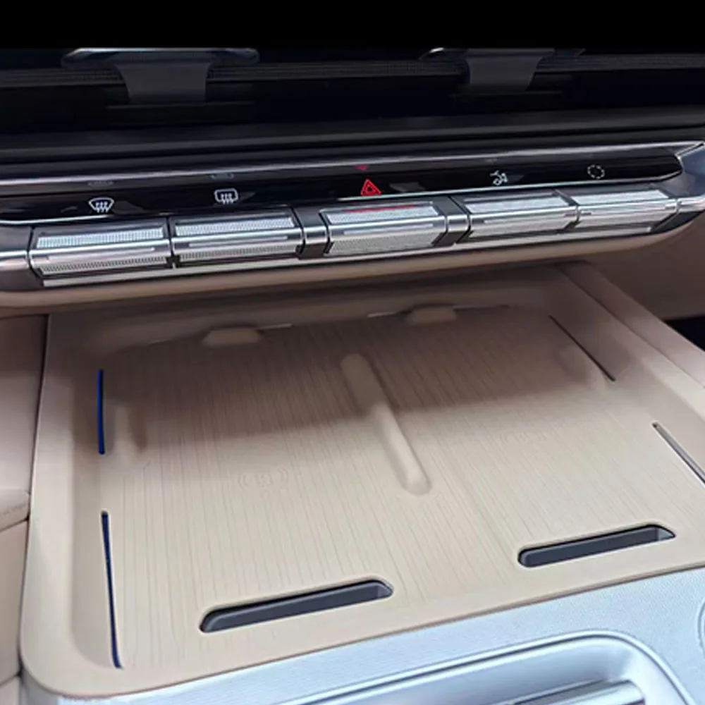 Center Console Silicone Anti-slip Wireless Charging Mat Fit For Zeekr 8X 2026-2027 Automotive Interior Protective Components