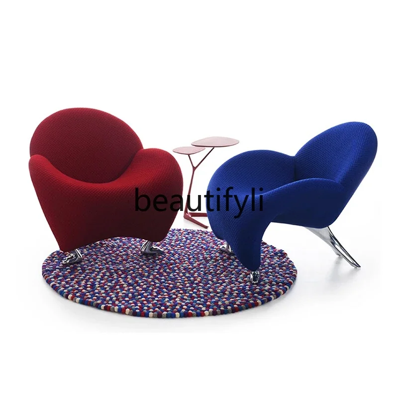 Nordic light luxury fashion creative leisure sofa chair designer modern minimalist art croissant chair