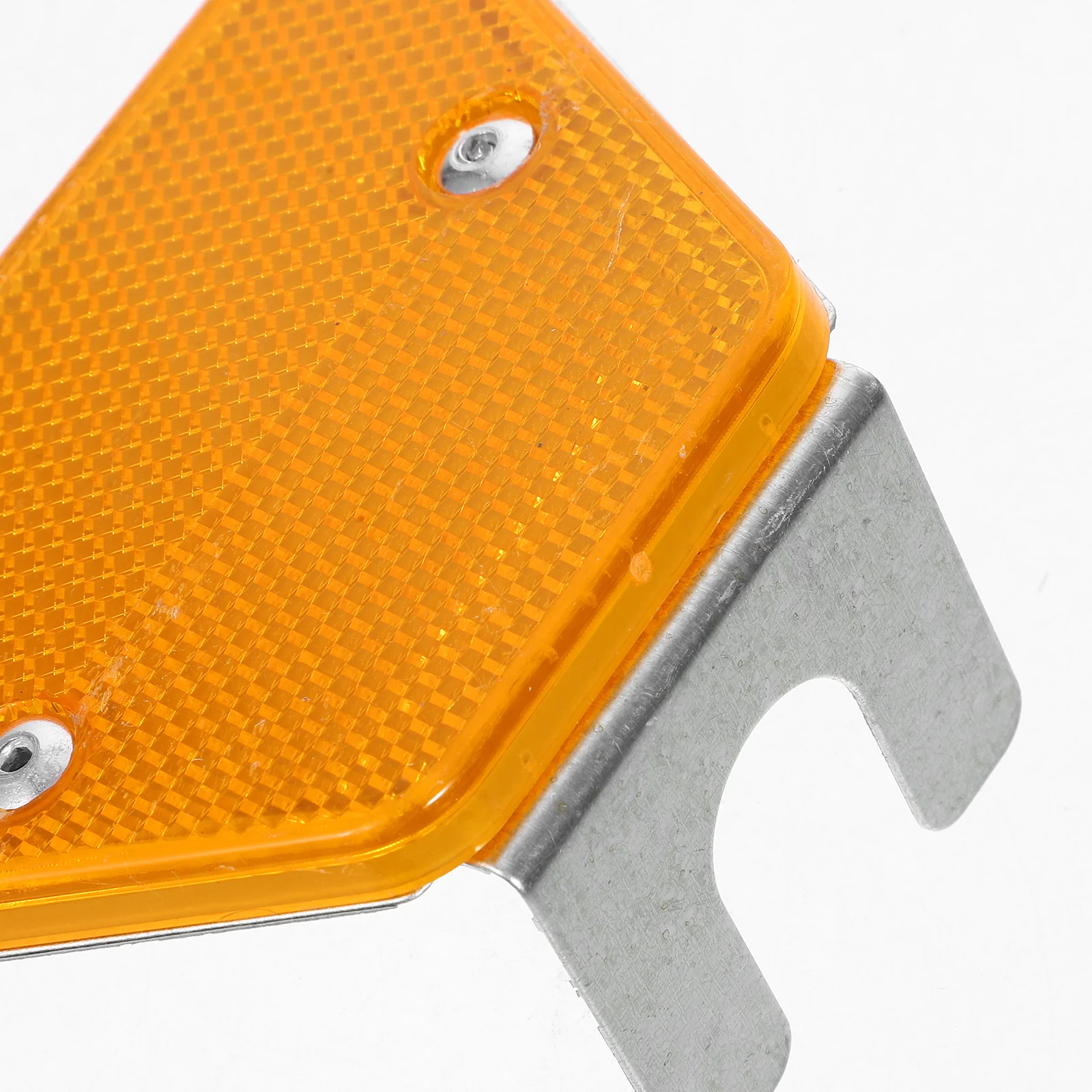 Trapezoidal Road Reflective Marker Durable Pc Iron Material For Driveway Guardrail Night Visibility Reflective Pavement Markers