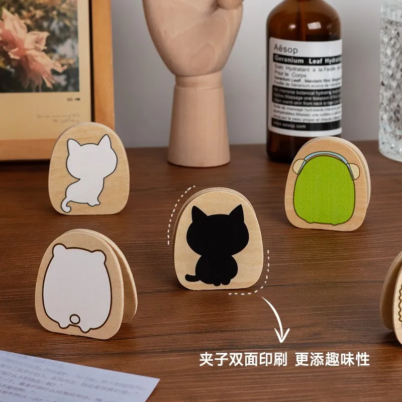 Cute Kawaii Animals ShapeTable Number Holders Wood Place Card Holder Photo Holder Lightweight Wooden Cube Base Memo Clips Holder