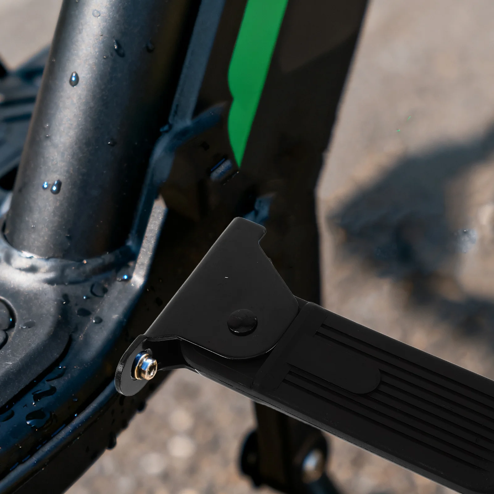 

Durable Electric Bicycle Pedal Aluminum Alloy Nonslip Road Bike Cycling Accessories Easy to Install Black Silver