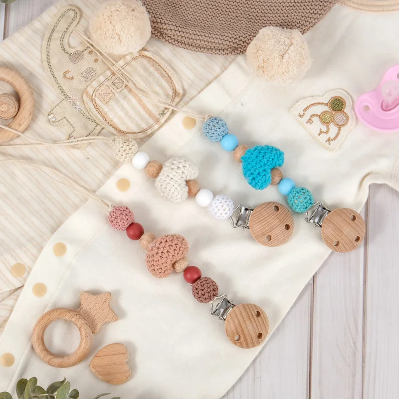 Handmade Crochet Baby Pacifier Clip Cartoon Love Heart Knitted Bead Soother Chain Anti-drop Newborn Dummy Holder Nipple Clip Lea