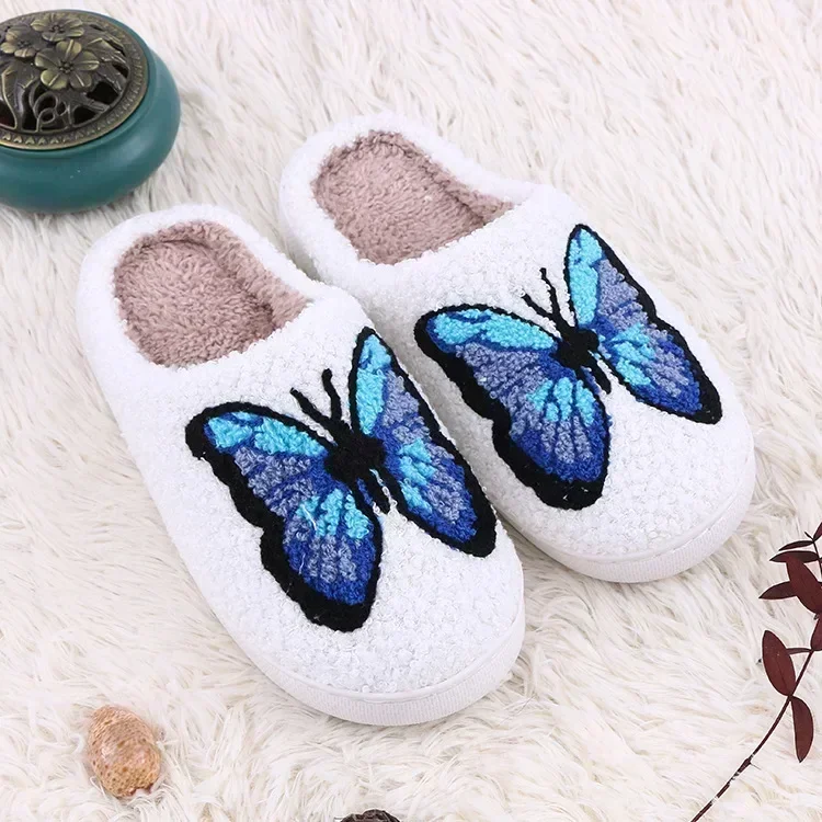 Pantoufles de maison en coton imprimé papillon pour femmes, coordonnantes, chaudes, chaussures de sol d'intérieur, douces, en peluche, plates, à la mode, hiver