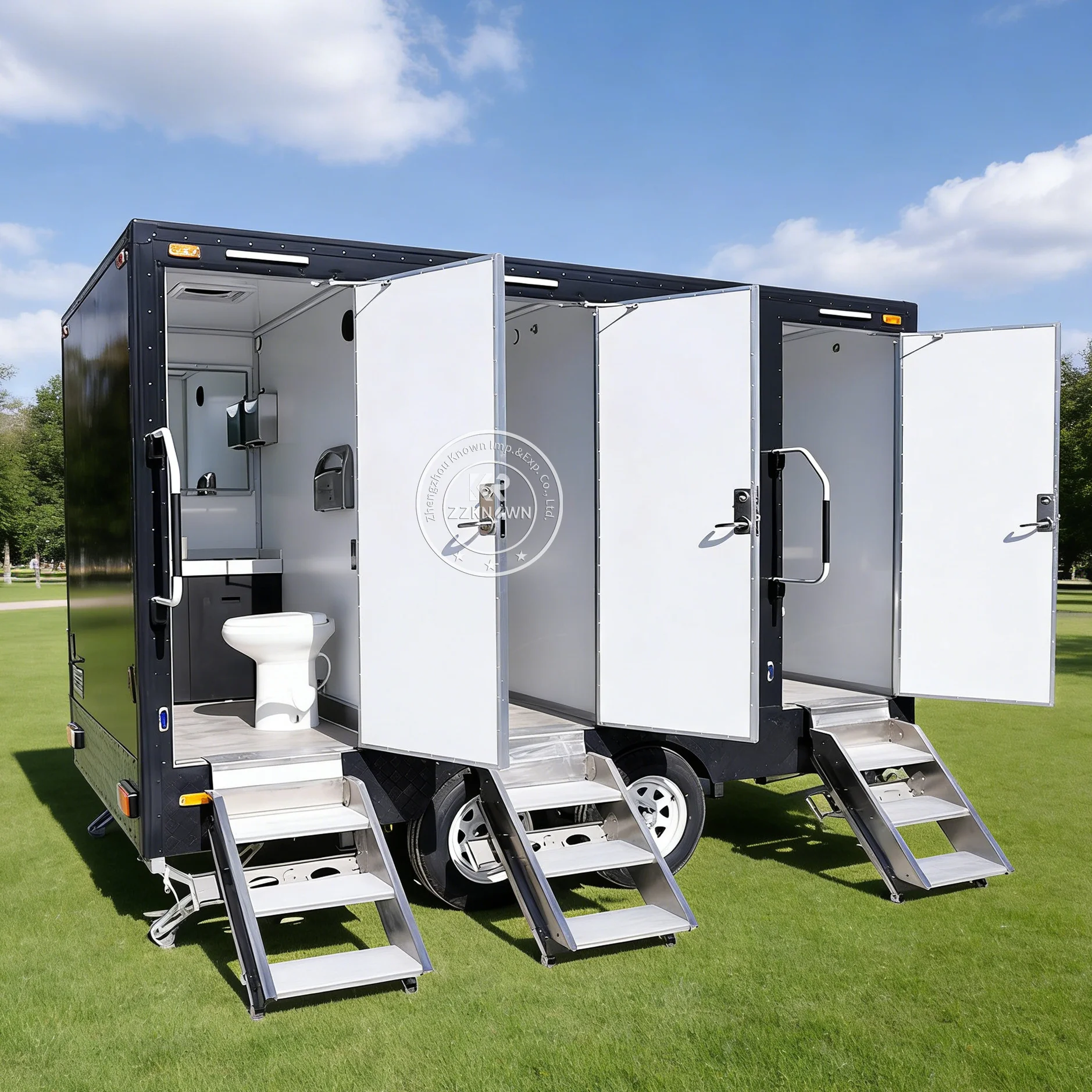 High Quality Mobile Toilet Outdoor Market Portable Restroom Bathroom Cabin Trailer Public Toilet Trailer for Tourist Area