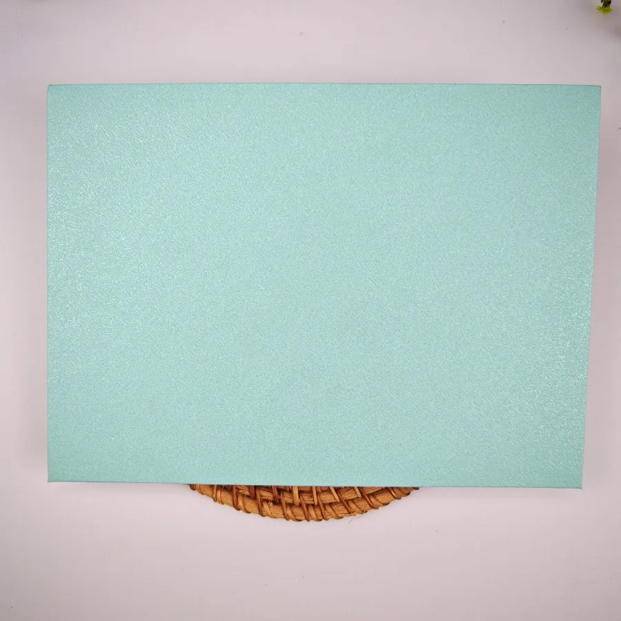 

10Pcs Pearlescent Envelope 19 * 14cm Wedding Invitation Envelope