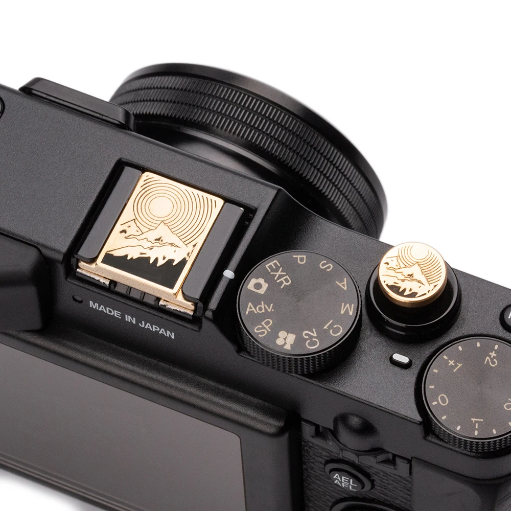 

Camera Hot Shoe Cover Shutter Button For Nikon ZF Leica M10 M9 Fuji X100VI XM5 XE5 XT30 XPro3 XT5 Sony A6700 Soft Release Button