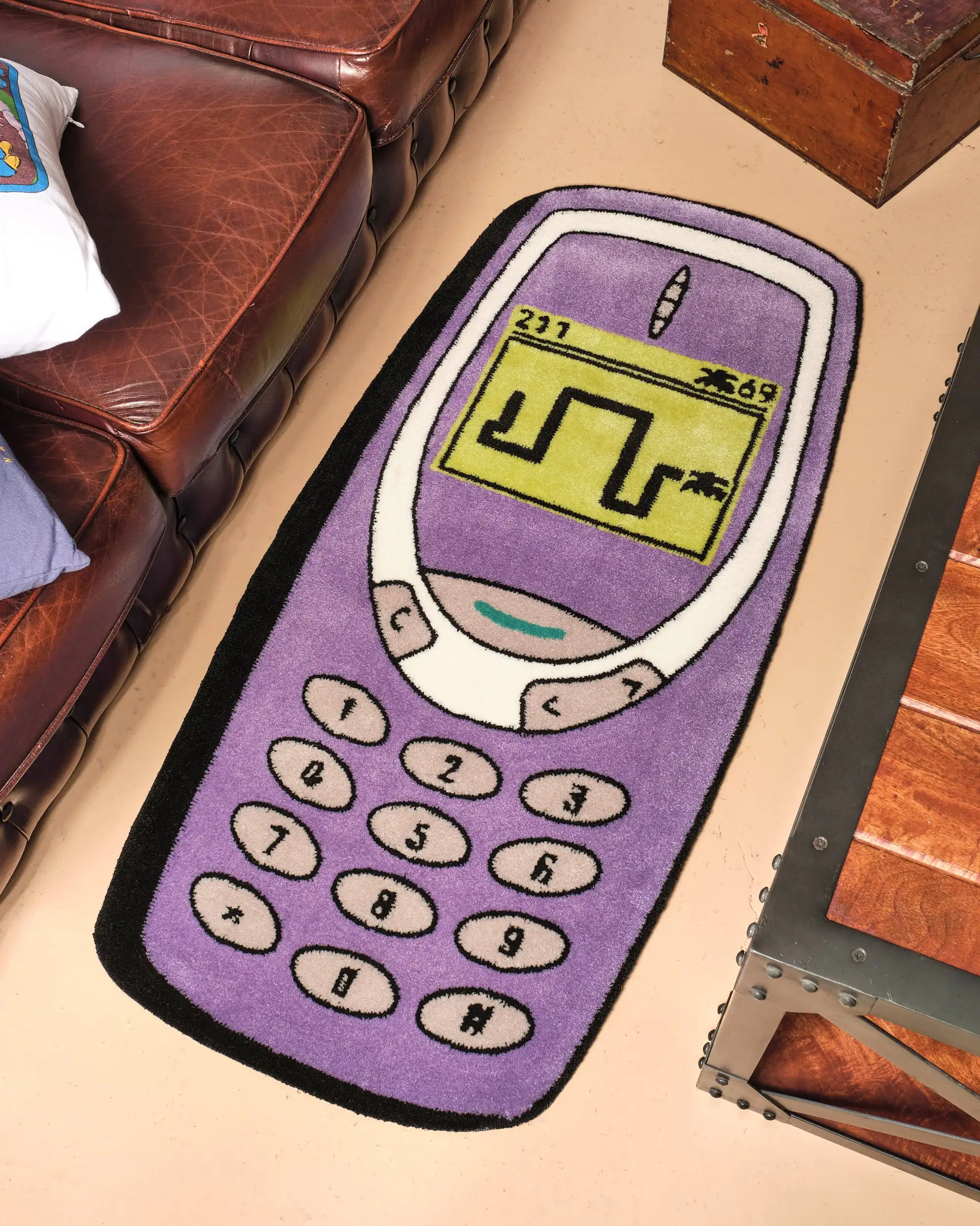 

Purple mobile phone carpet bedroom aesthetic carpet unique living room kitchen decoration non-slip soft imitation cashmere rug