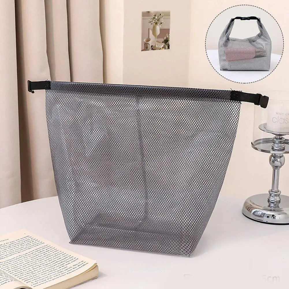 

Waterproof Toileting Bag, Large Capacity Clothes Dry Pocket, Bundle Swimming Travel Bag Storage Outdoor Fitness Separation G4W6