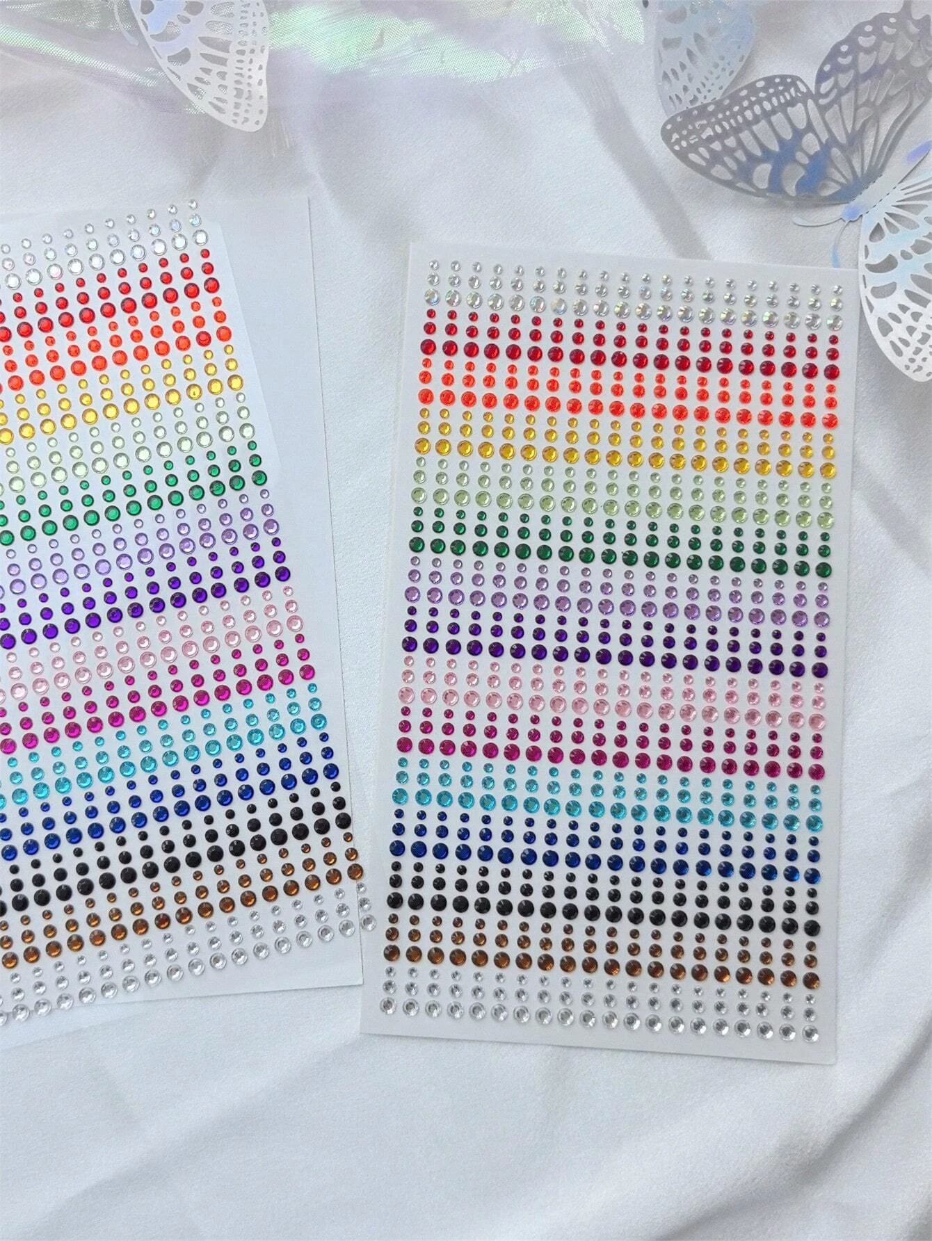 1/2 Stuks 900 Pillen Regenboog Kleur Stereo Gezicht Glittry Gem Stickers Muziek Festival Bruiloft Bruid Bruidsmeisje make Up Gereedschap