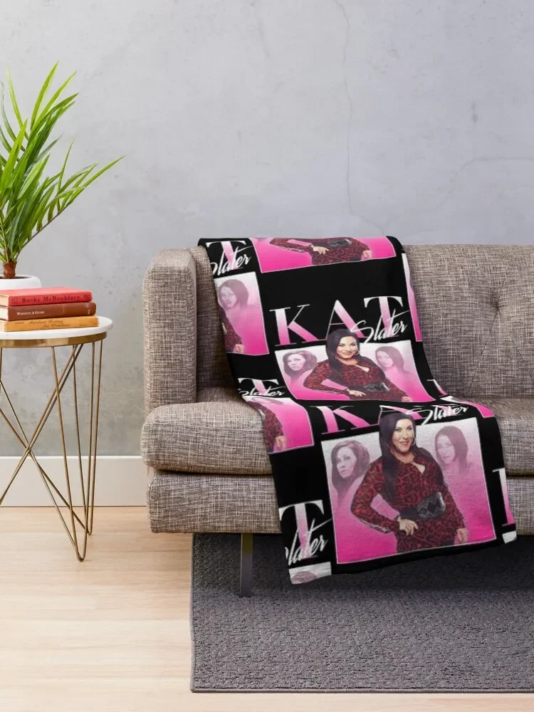 kat slater Essential T-Shirt Throw Blanket Fluffys Large Polar anime Luxury Designer Blankets