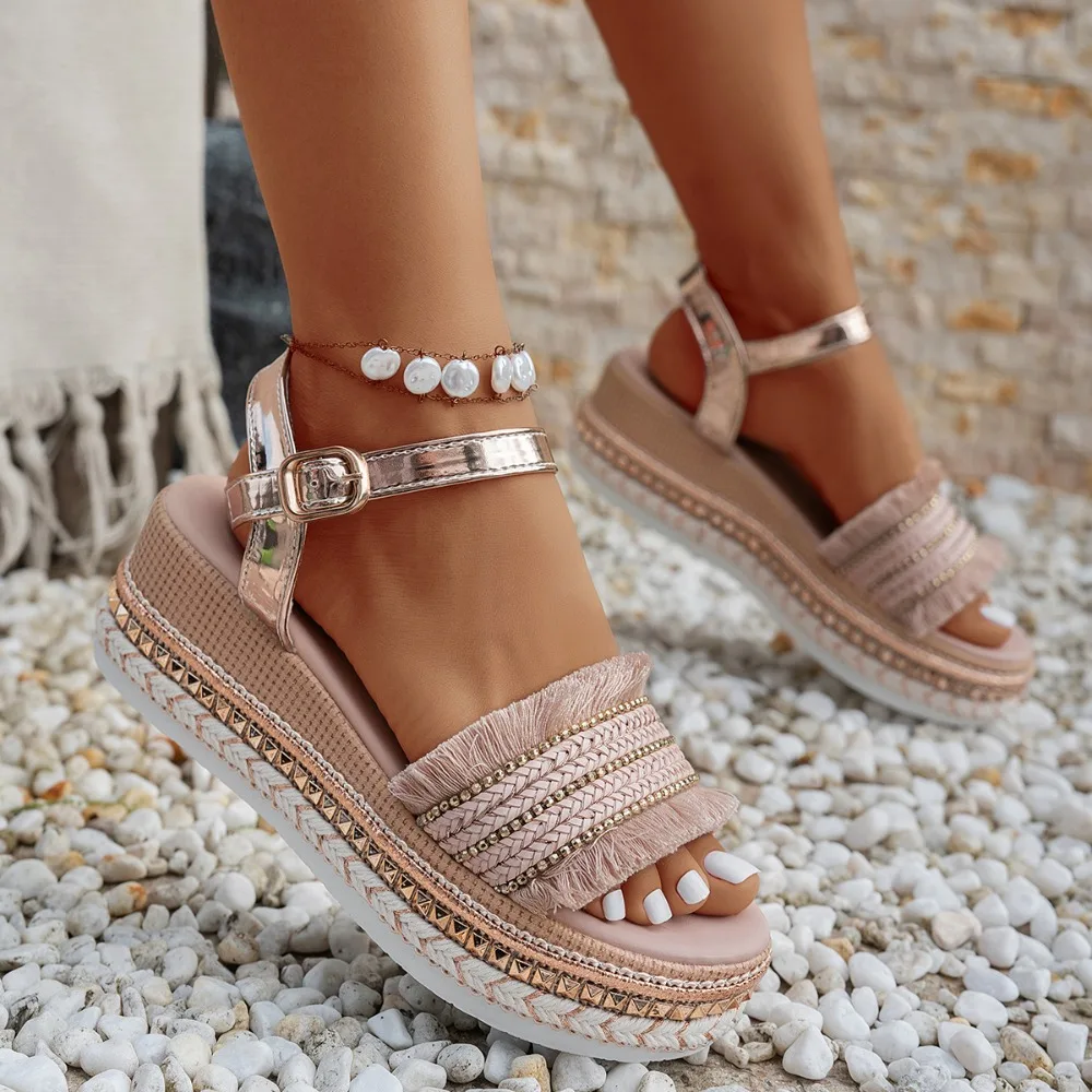 

Gold Platform Wedgs Sandals Women Summer Woven Rivets Thick Bottom Sandles Woman Fashion Crystal Ankle Buckle Sandalias Mujer 42