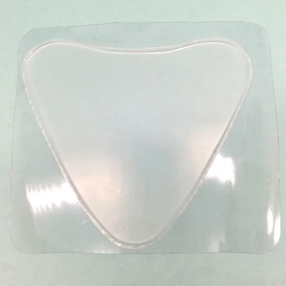 

Силиконовые накладки на грудь против морщин, многоразовые, невидимая подтяжка кожи, против старения, подушечки от морщин, разглаживающий пластырь