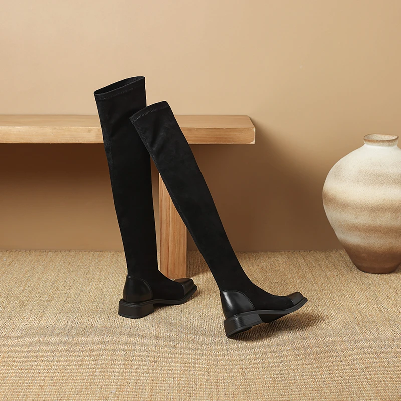 Sepatu Bot Wanita Musim Dingin QUTAA 2026, Sepatu Bot Tinggi Selutut Bahan Suede Imitasi, Ujung Bulat, Hak Sedang, Sepatu Wanita Elastis, Ukuran 34-40