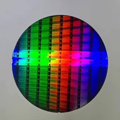 Silicon Wafer CPU Wafer Keychain Processor Memory Chip Drop Glue Decoration Intel AMD Research and Teaching