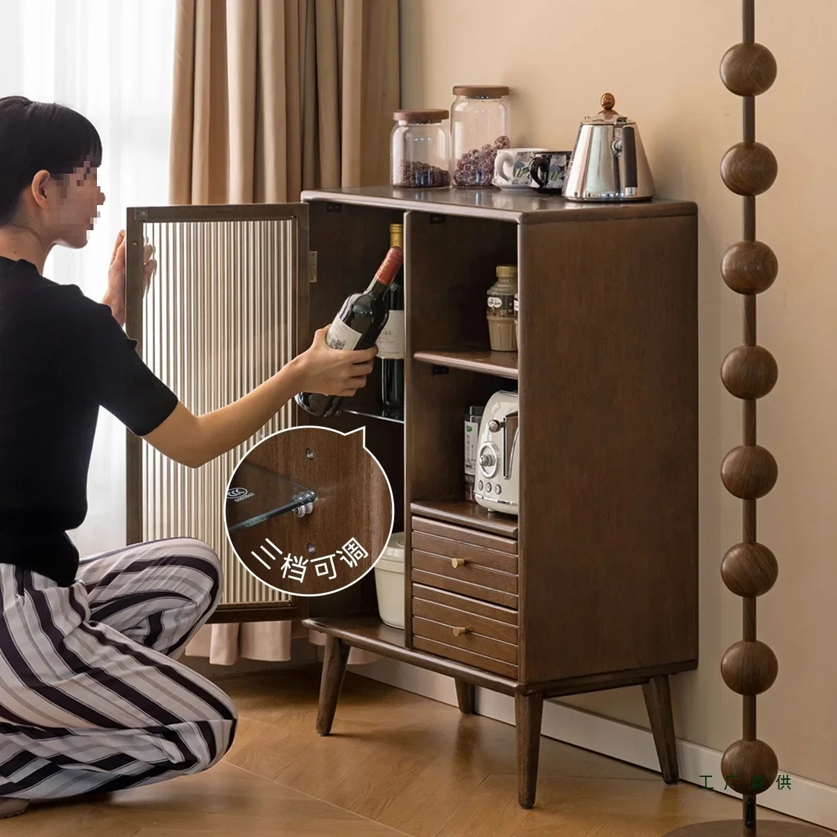 Solid wood dining side cabinet living room retro walnut tea cabinet Nordic household small apartment sofa side cabinet
