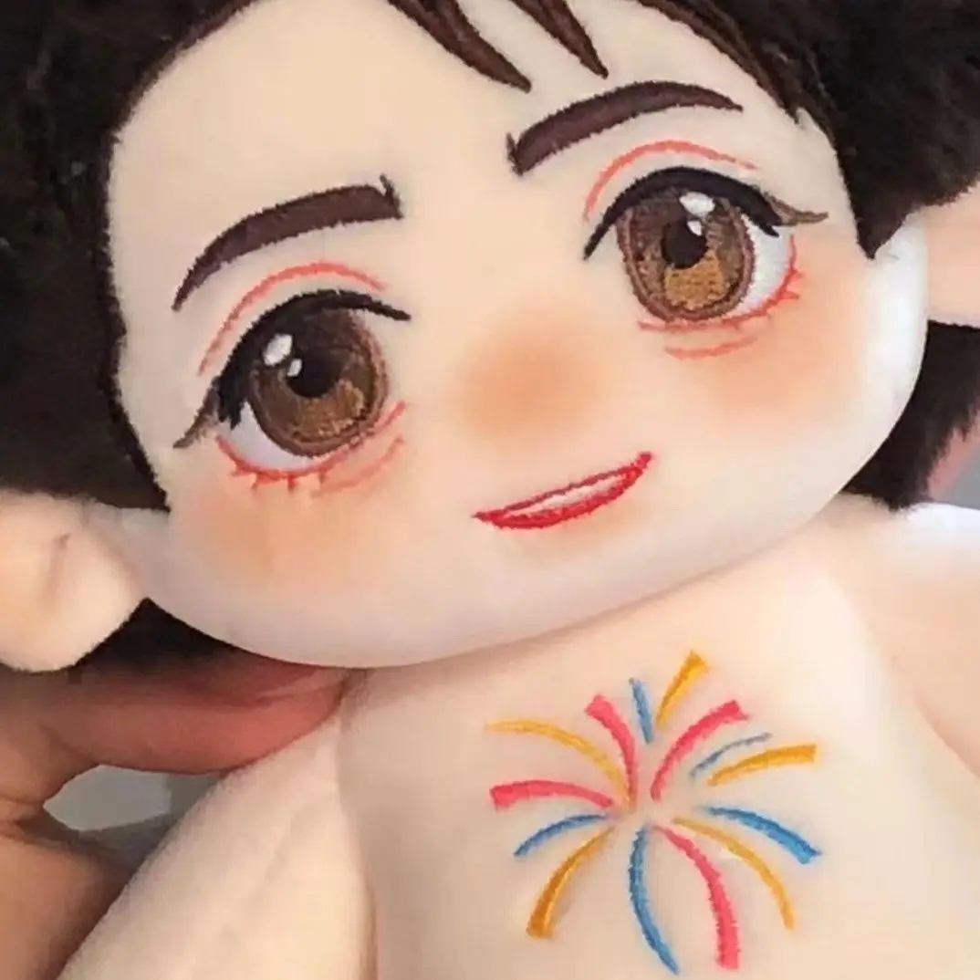 20cm 중국 아이돌 주일롱 스타 봉제인형 팬 스팀빵 드레스업 면인형 장난감 어린이 선물 친구 선물 크리스마스
